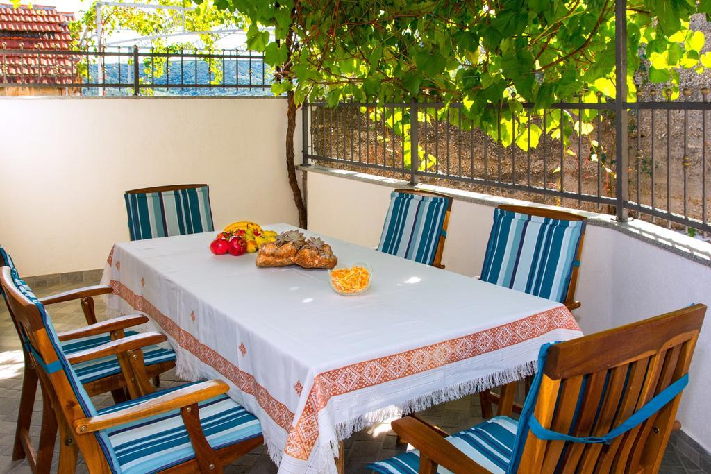 Holiday Home Ruda Vinisce Exterior photo